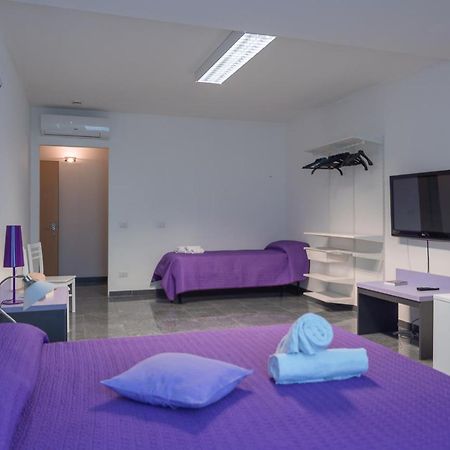 Delta Rooms Olbia Esterno foto