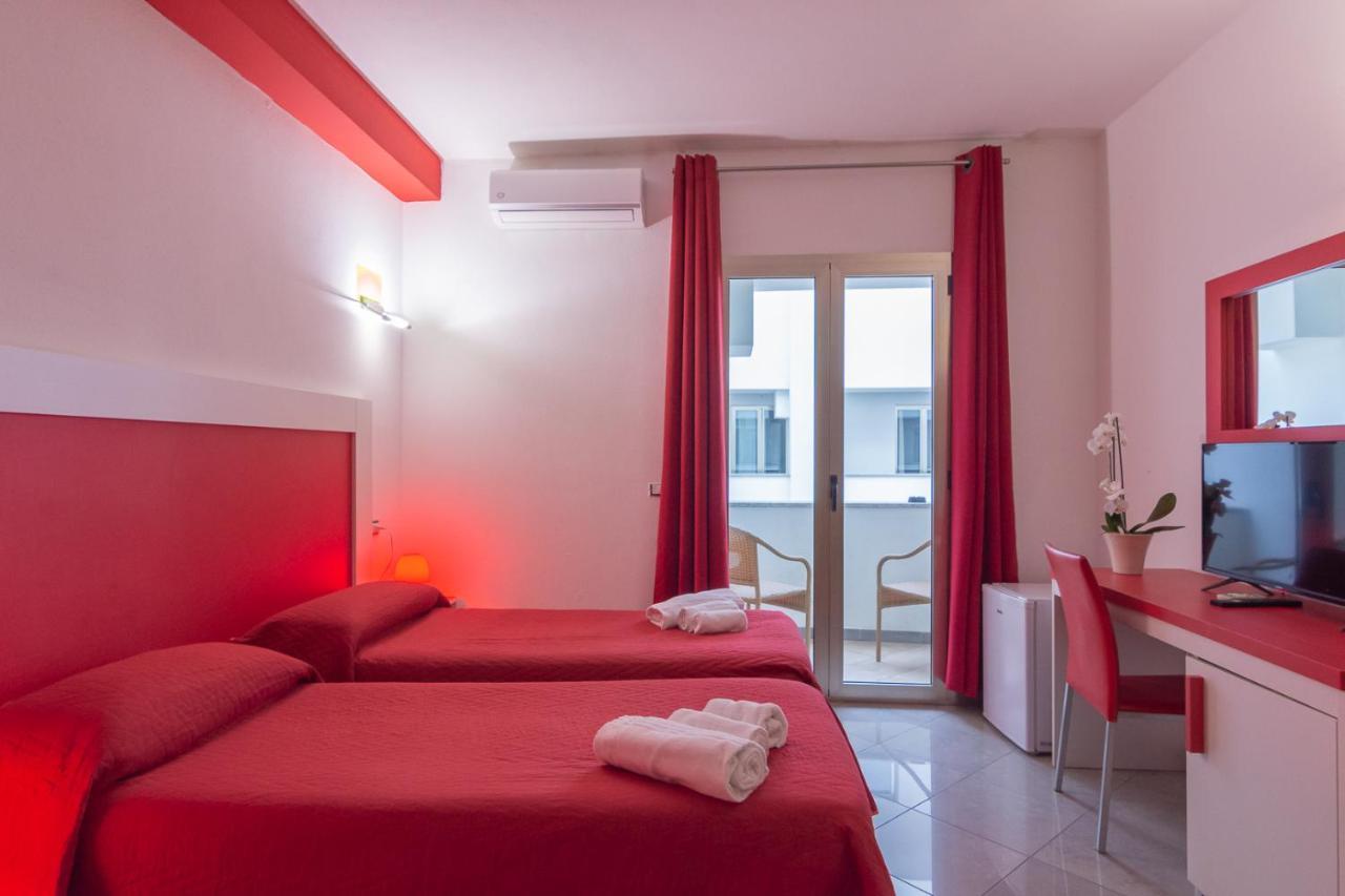 Delta Rooms Olbia Esterno foto