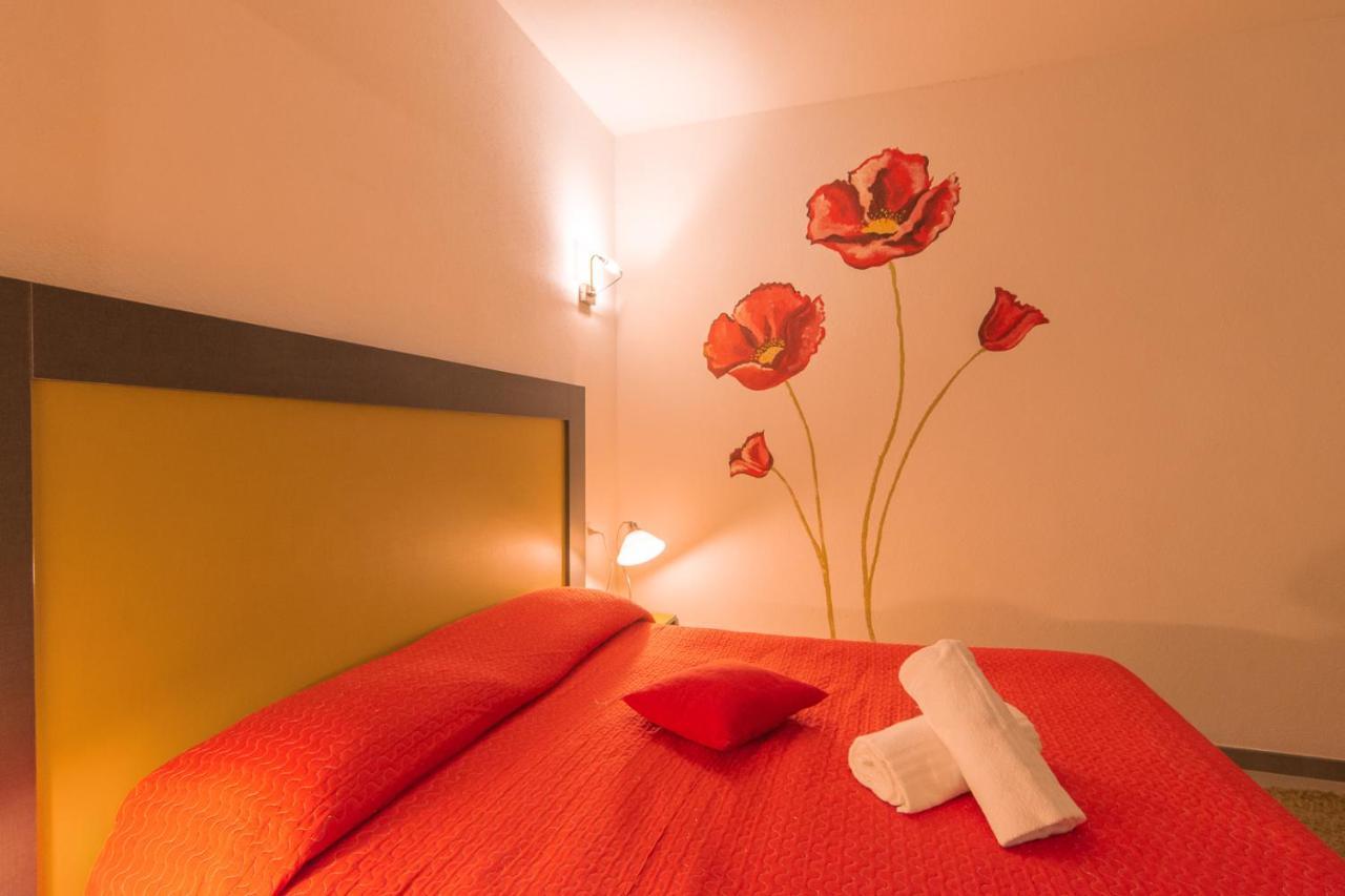 Delta Rooms Olbia Esterno foto