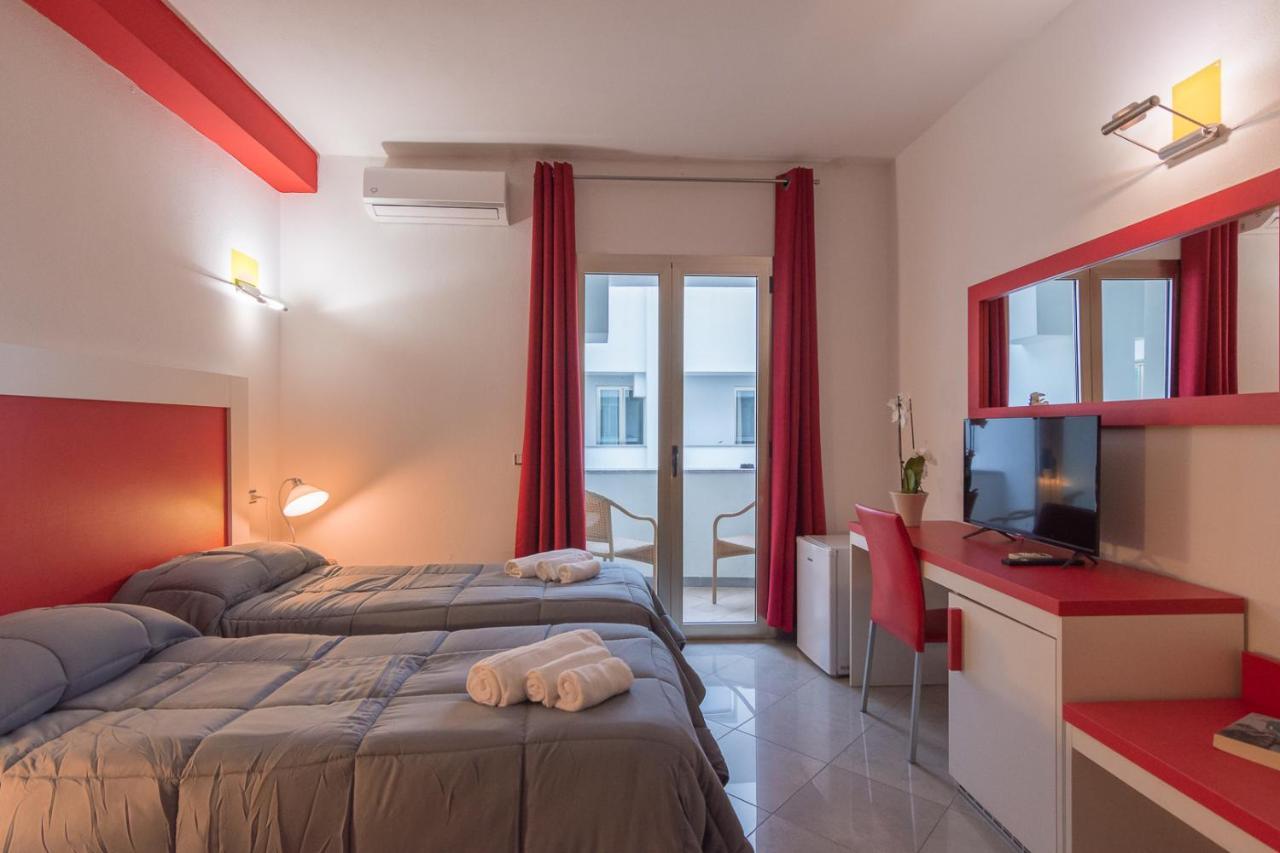 Delta Rooms Olbia Esterno foto